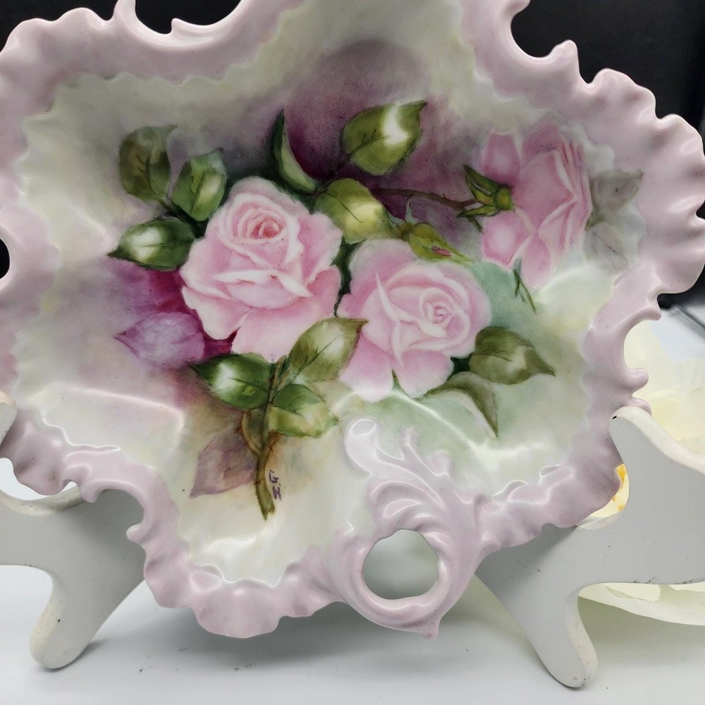 Beautiful Porcelain Hand Painted Victorian Roses Flowers Nappy Dish Pink Signed - Picture 4 of 11